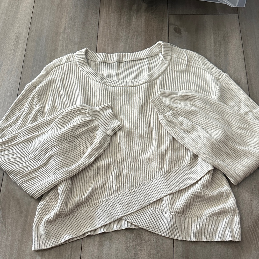 Lululemon sweater